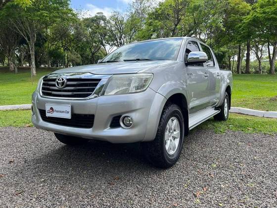TOYOTA HILUX 2.7 SRV 4X4 CD 16V FLEX 4P AUTOMÁTICO TOYOTA HILUX 2.7 SRV 4X4 CD 16V FLEX 4P AUTOMÁTICO
